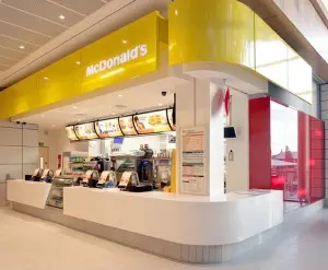 como-funciona-un-restaurante-de-comida-rapida